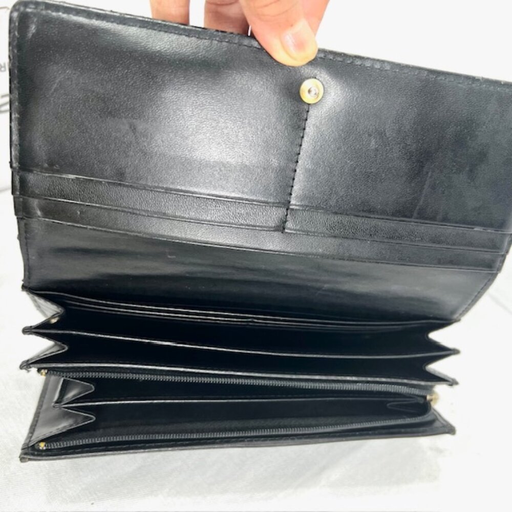VGT Pinky & Dianne Denim Snap Accordion Wallet With Gray Black Logo Bifold(12) - Picture 9 of 14